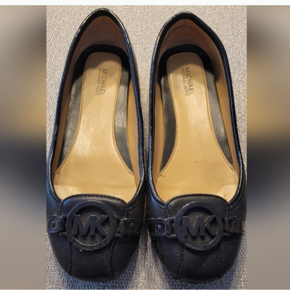 Michael Kors black ballet flats